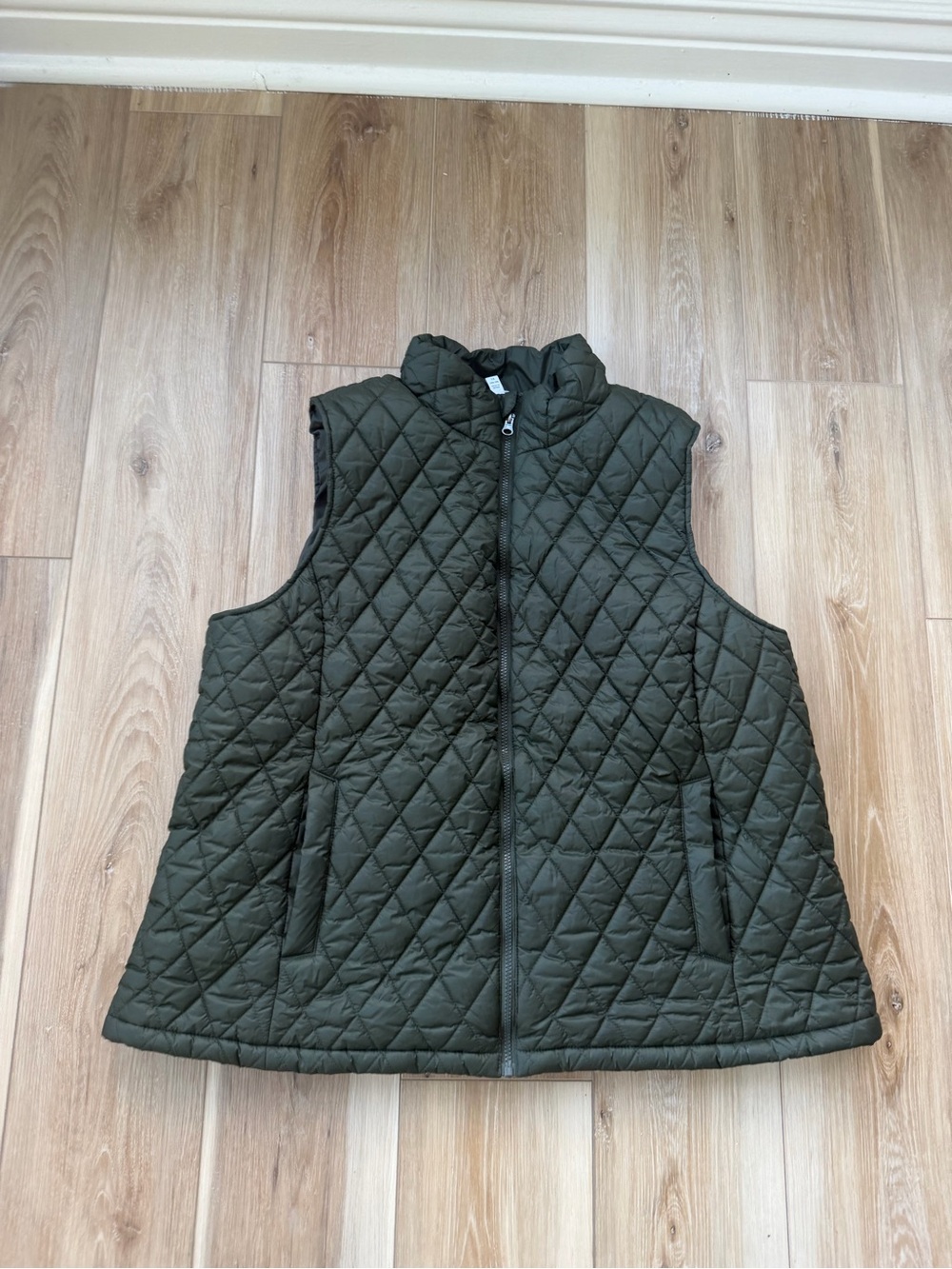 Men’s Quilted Vest - Olive Green